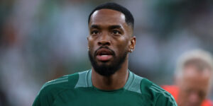 Ivan Toney tạm từ bỏ Saudi League, tìm đường quay lại Premier League 7 Toney muốn tái xuất Premier League