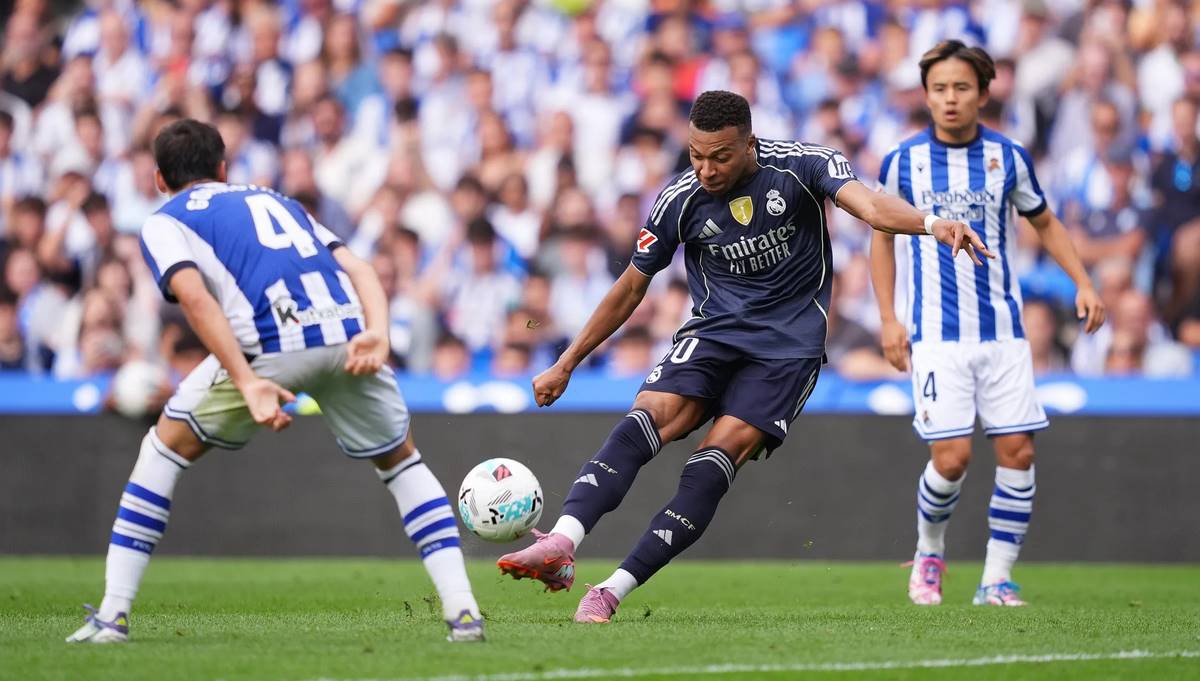 Real Madrid nhỉnh hơn về phong độ hiện tại